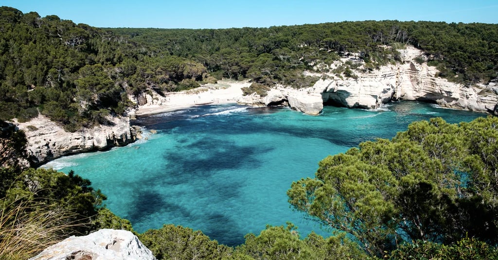 Hidden beaches in Menorca